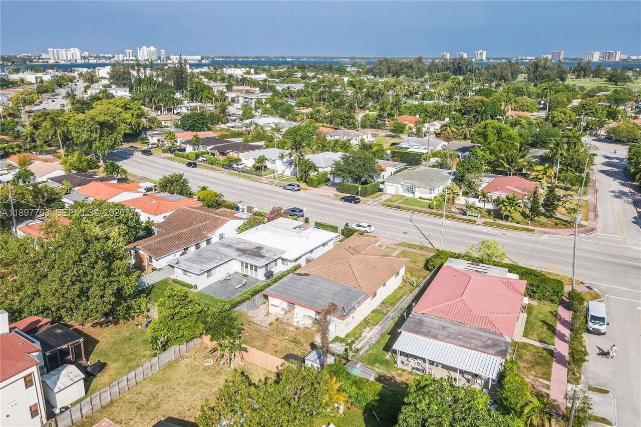 1510 Normandy Dr, Miami Beach, FL 33141 Photo