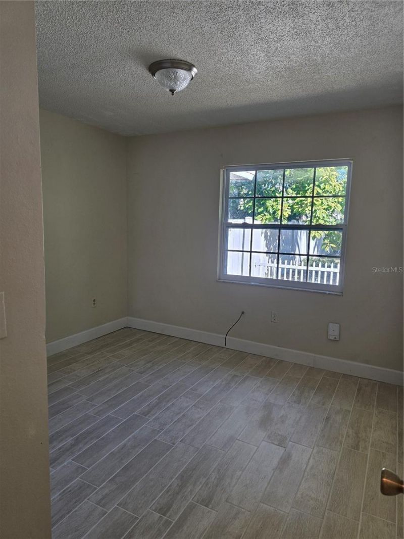 1215 6th Street W, Bradenton, FL 34205 Photo