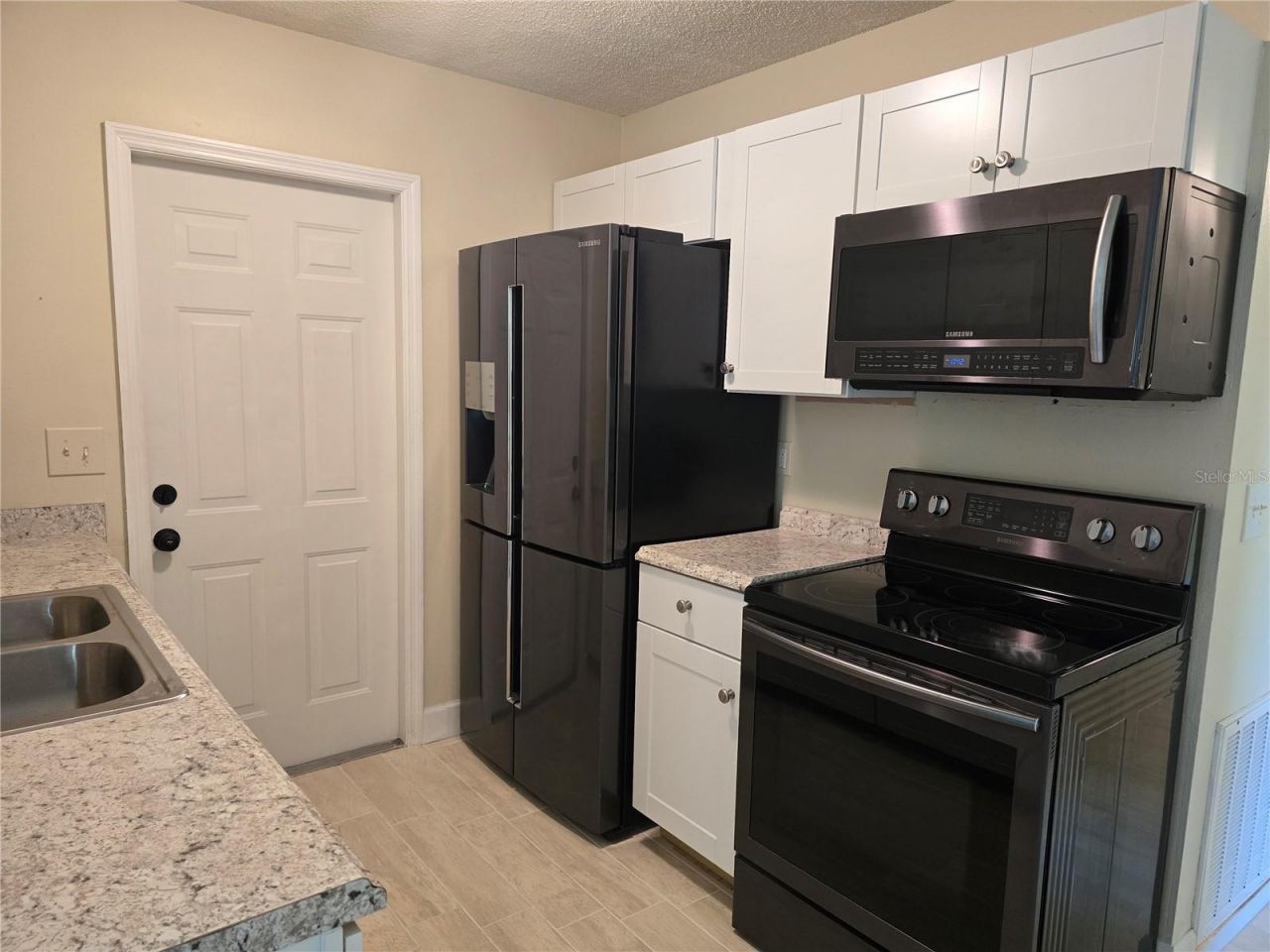 1215 6th Street W, Bradenton, FL 34205 Photo