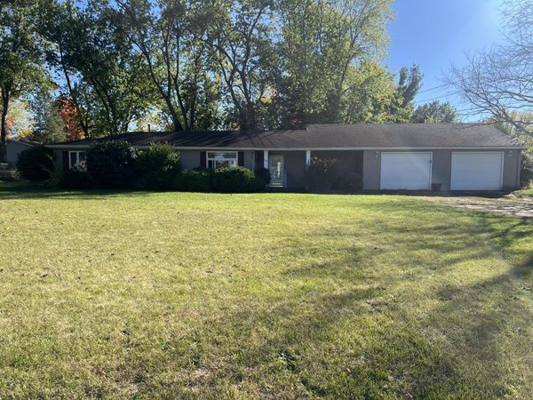 131 E Chicago Road, Coldwater, MI 49036