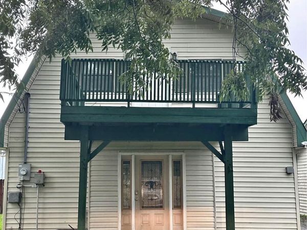 1006 Dupuis Street , Breaux Bridge, LA 70517