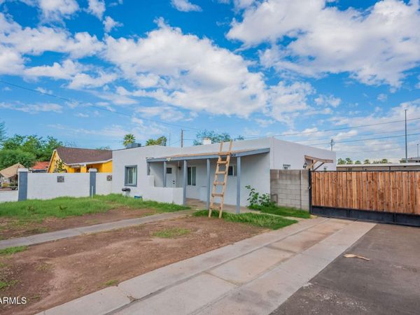 1414 E MORELAND Street, Phoenix, AZ 85006