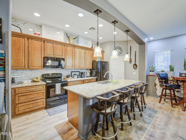 42424 N GAVILAN PEAK Parkway, Unit 63212, Anthem, AZ 85086