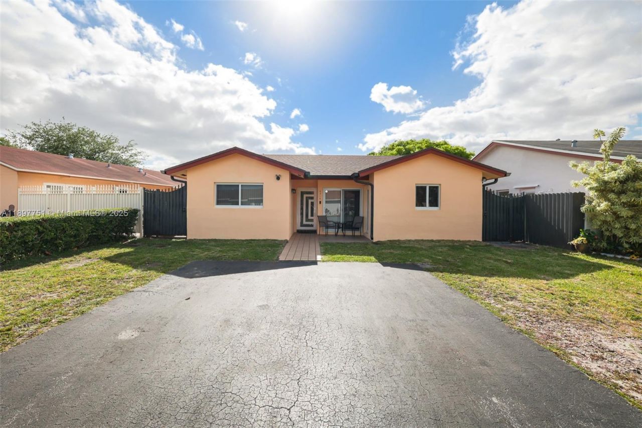 4216 SW 138th Ct, Miami, FL 33175 Photo