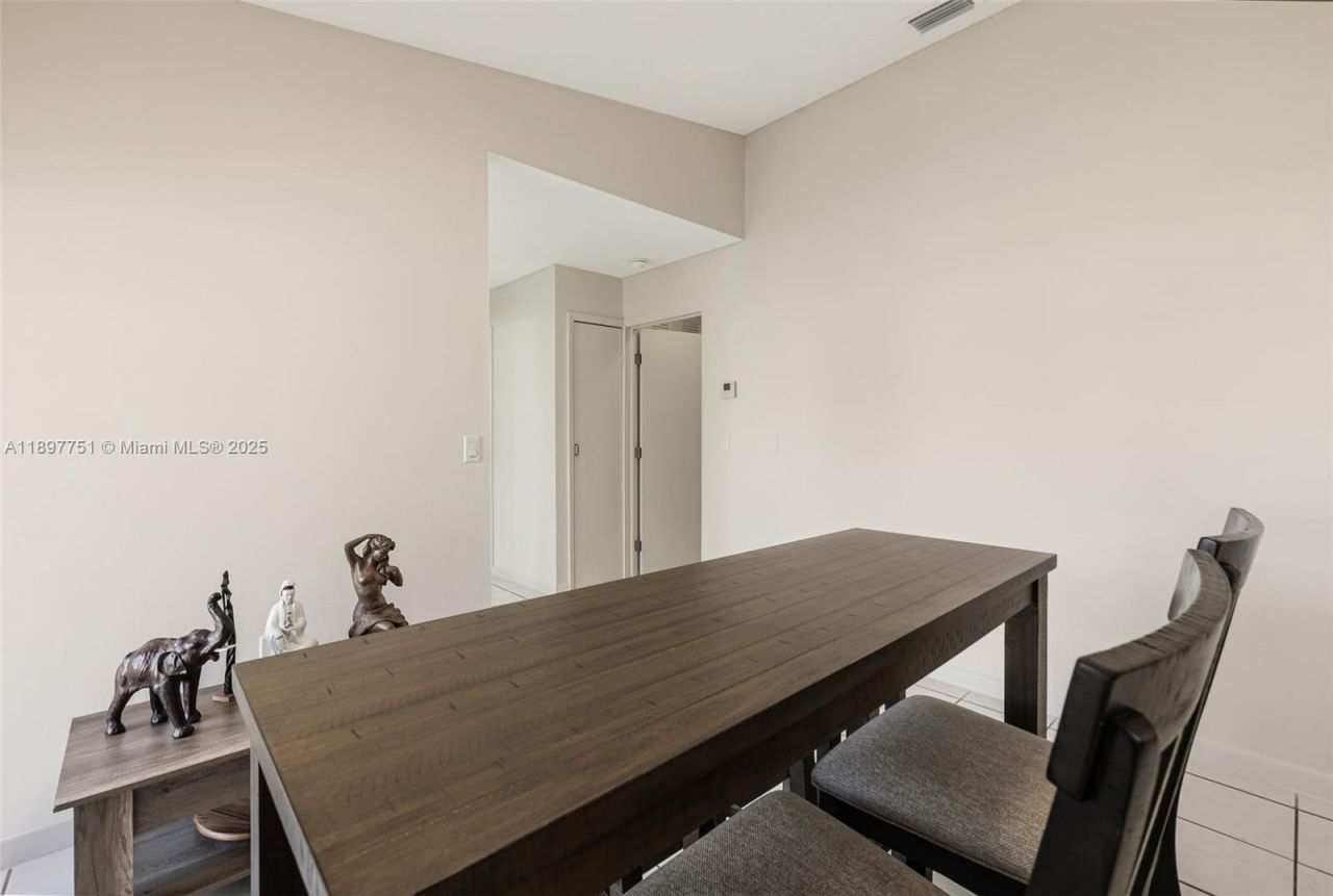 4216 SW 138th Ct, Miami, FL 33175 Photo