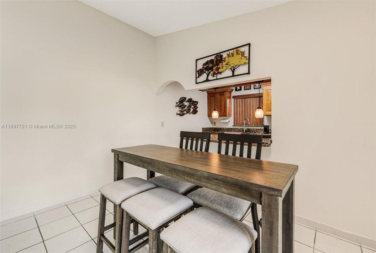 4216 SW 138th Ct, Miami, FL 33175 Photo