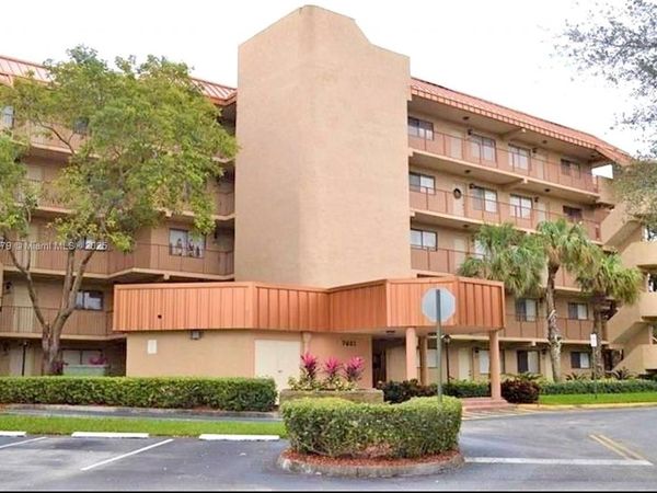 7451 NW 16th St, Unit 207, Plantation, FL 33313