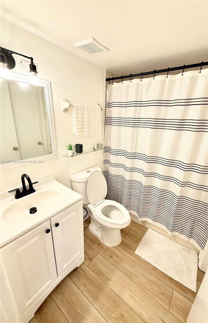 7451 NW 16th St, Unit 207, Plantation, FL 33313 Photo