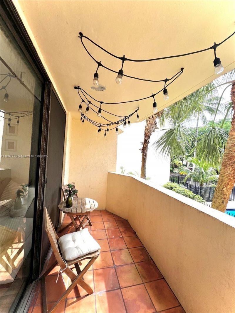 7451 NW 16th St, Unit 207, Plantation, FL 33313 Photo