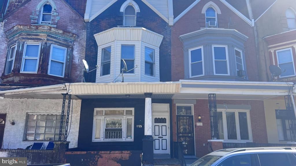 1725 N Creighton Street, Philadelphia, PA 19131 Main Photo