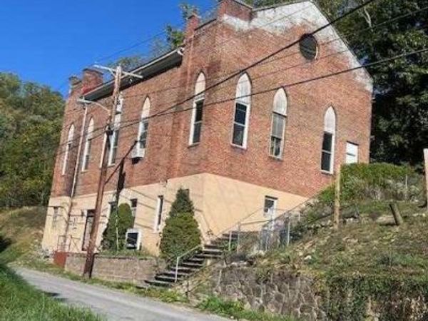 208 Wilson, Bluefield, WV 24701