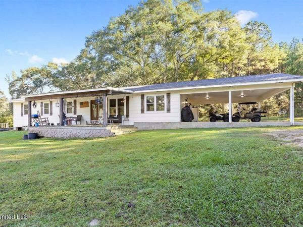 55 Rayburn Pierce, Richton, MS 39476