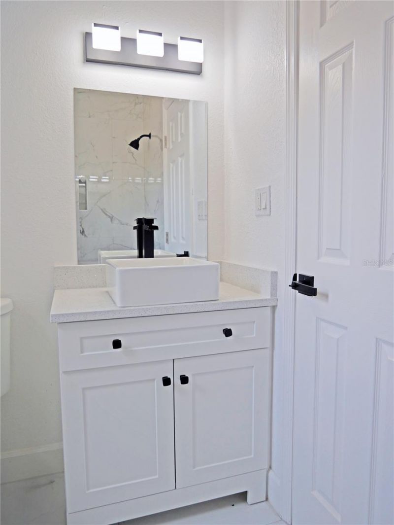 5014 Dr Martin Luther King Jr Street S, Saint Petersburg, FL 33705 Photo