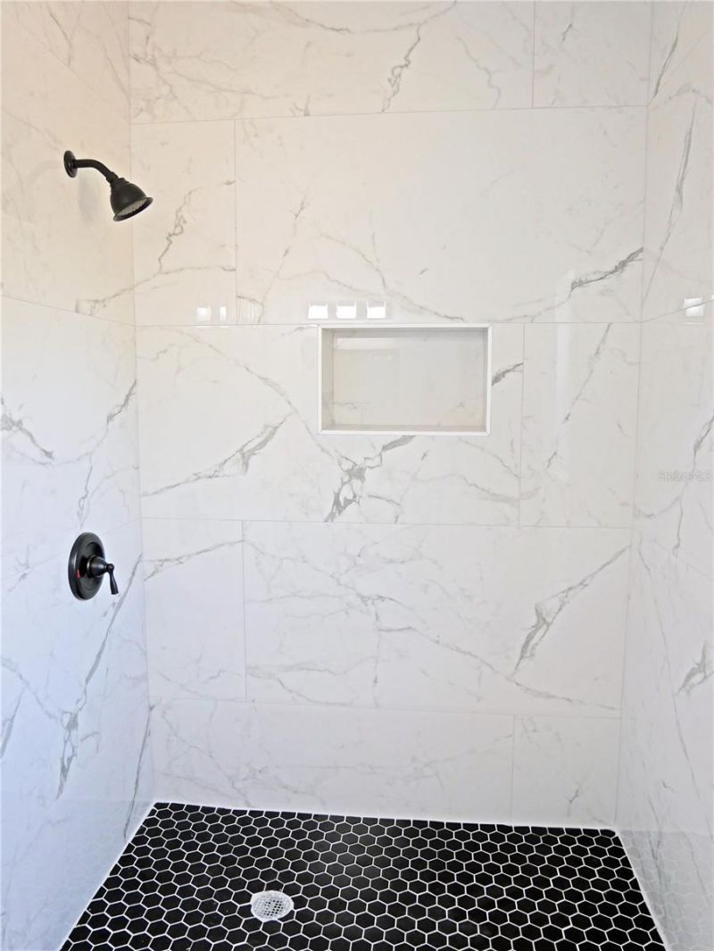 5014 Dr Martin Luther King Jr Street S, Saint Petersburg, FL 33705 Photo