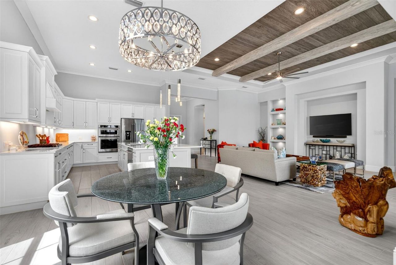 8217 Pavia Way, Bradenton, FL 34202 Photo