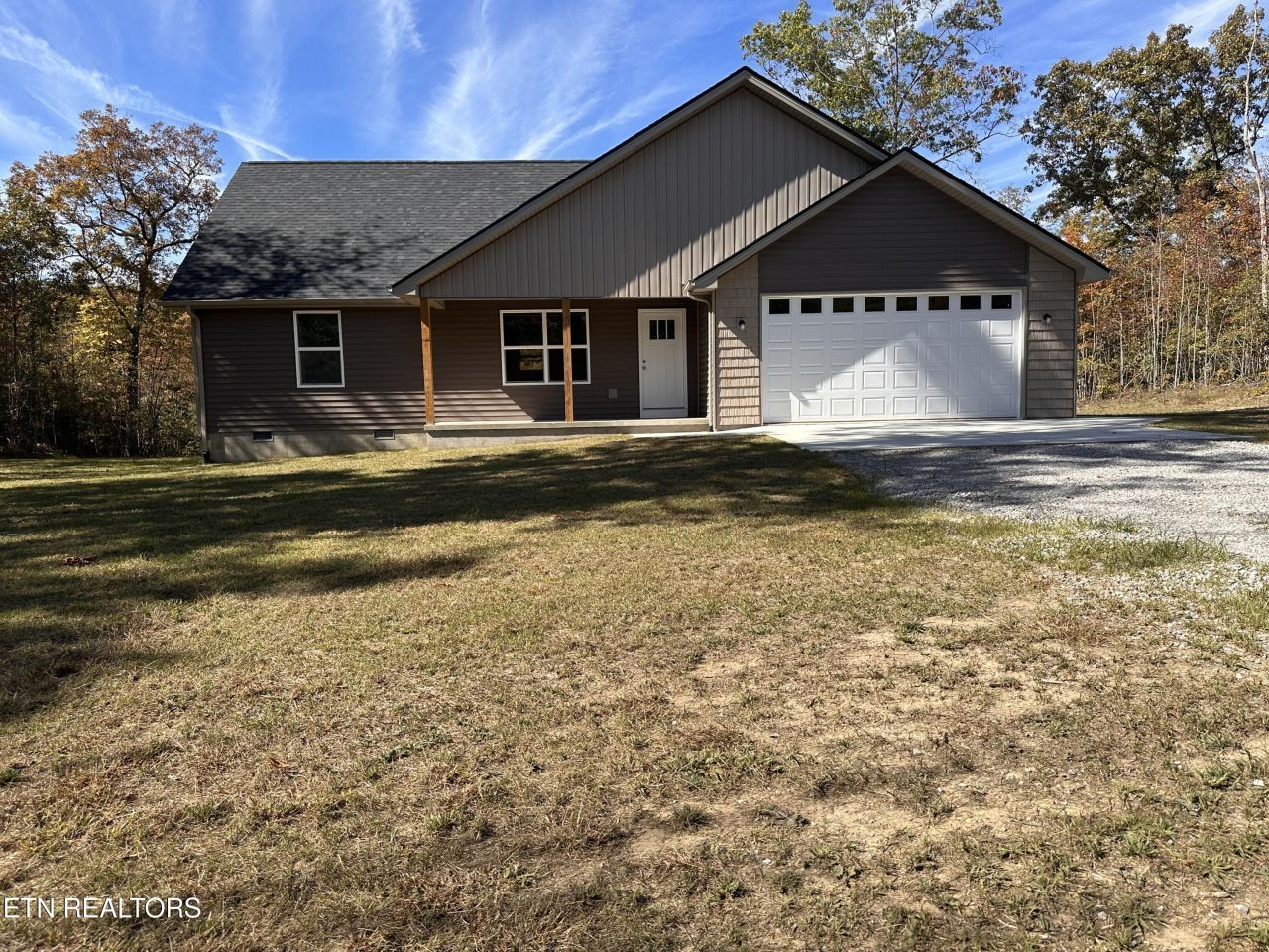 560 St Anthony Drive Jamestown, TN 38556