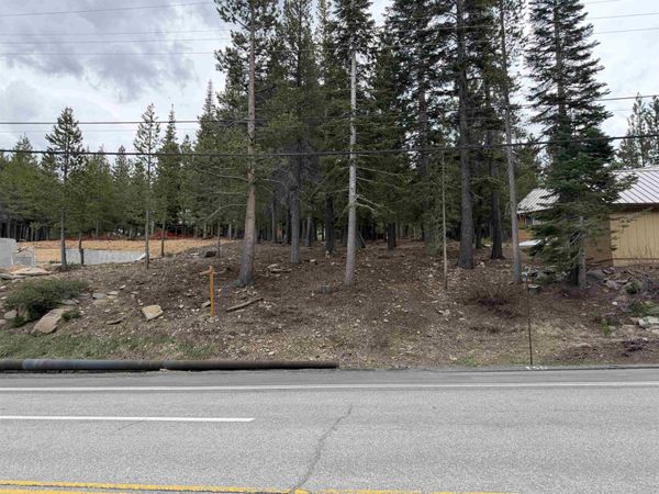 13938 Northwoods Boulevard, Truckee, CA 96161