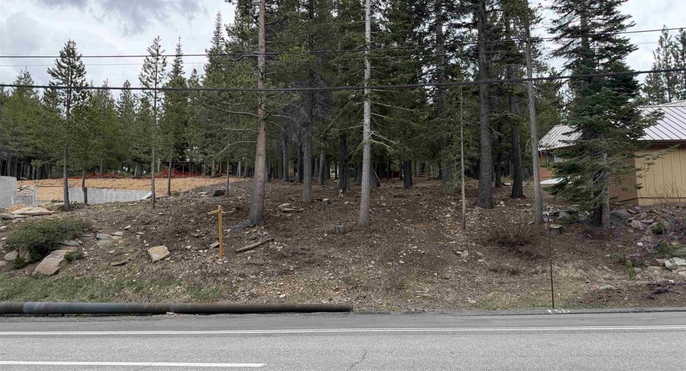 13938 Northwoods Boulevard, Truckee, CA 96161 Photo