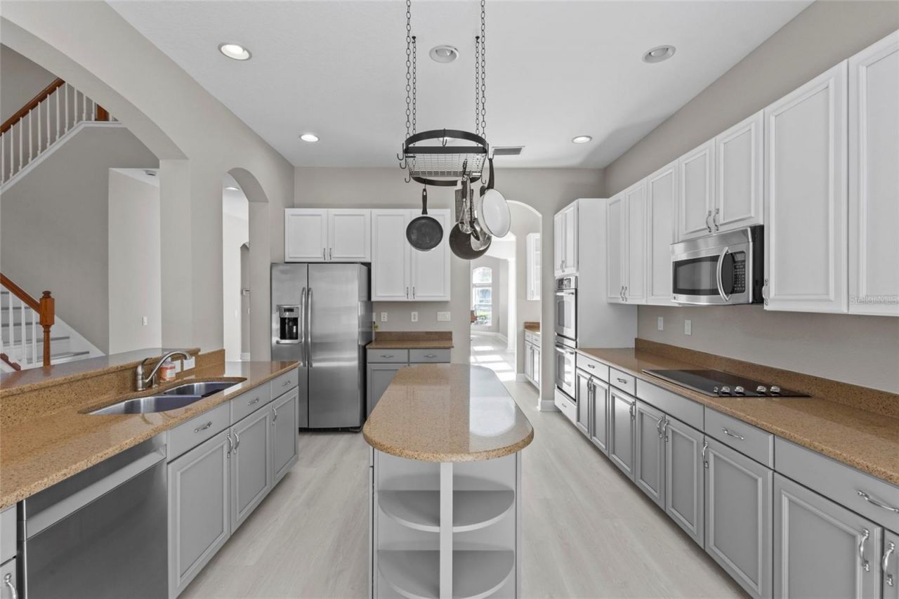 8134 Santa Rosa Court, Sarasota, FL 34243 Photo