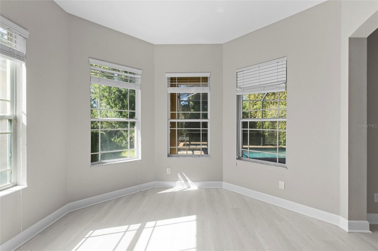 8134 Santa Rosa Court, Sarasota, FL 34243 Photo