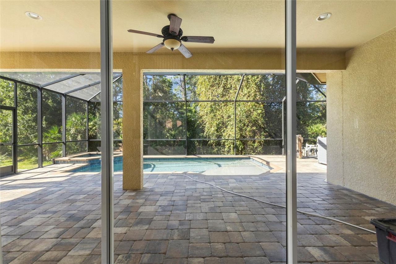 8134 Santa Rosa Court, Sarasota, FL 34243 Photo