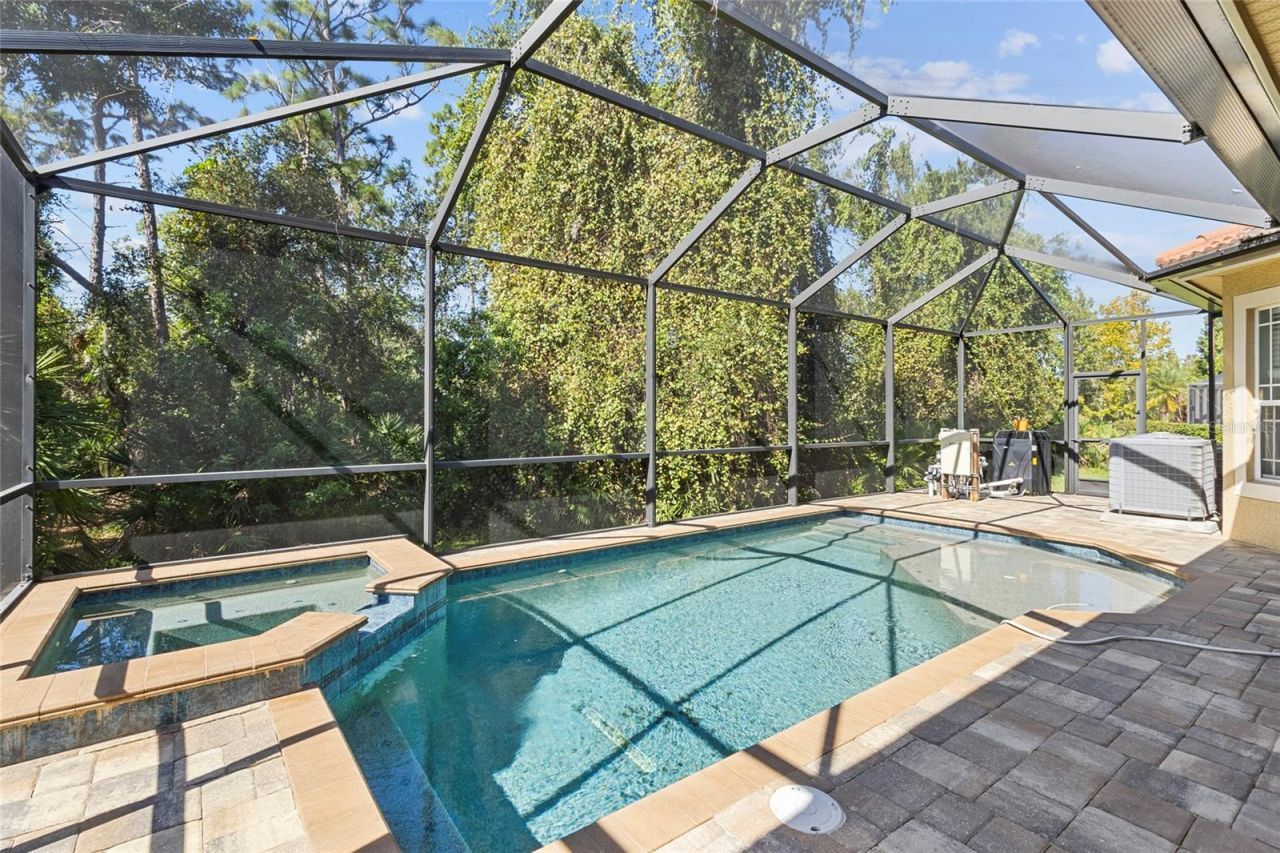 8134 Santa Rosa Court, Sarasota, FL 34243 Photo