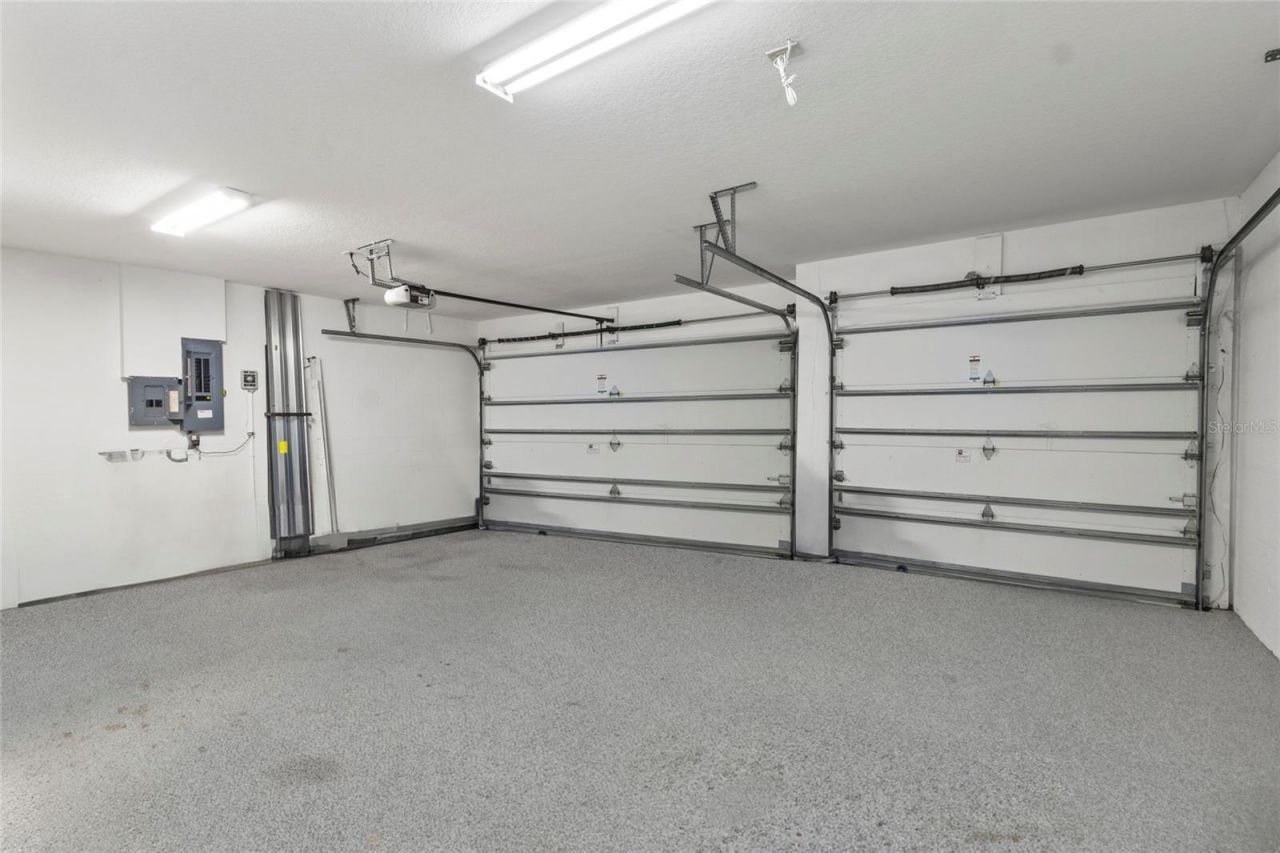 8134 Santa Rosa Court, Sarasota, FL 34243 Photo