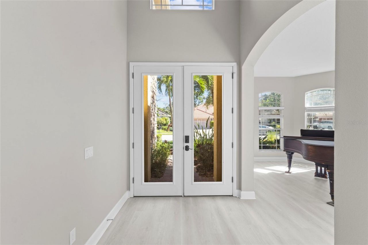 8134 Santa Rosa Court, Sarasota, FL 34243 Photo