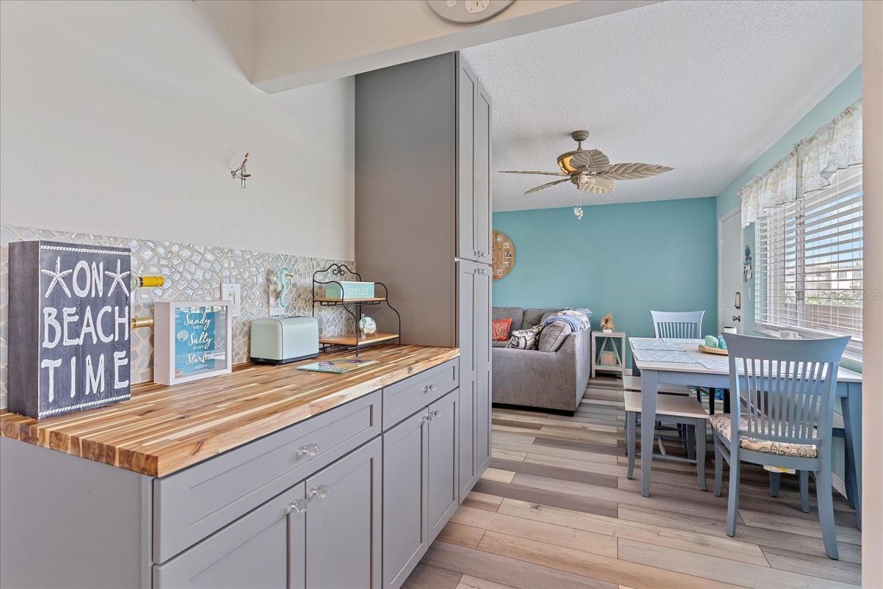 4460 Ironwood Circle, Unit 403A, Bradenton, FL 34209 Photo