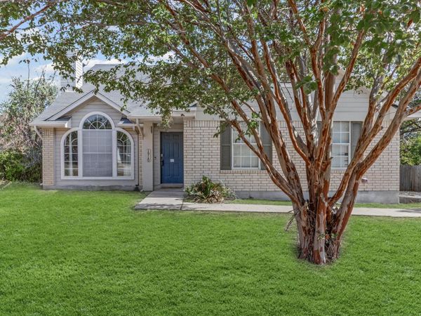 1910 Ireland DR, Leander, TX 78641