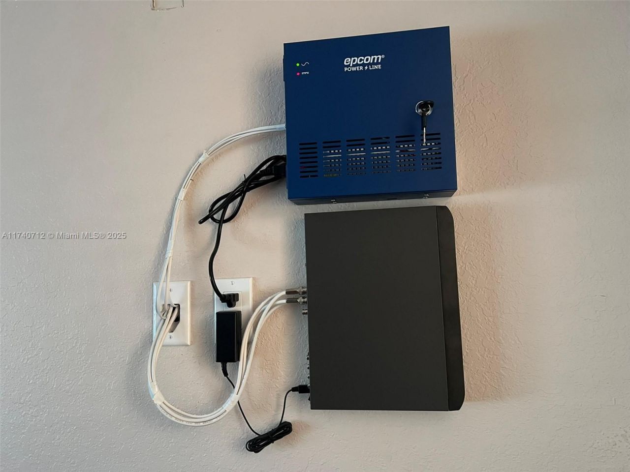 22581 SW 103rd Ct, Cutler Bay, FL 33190 Photo