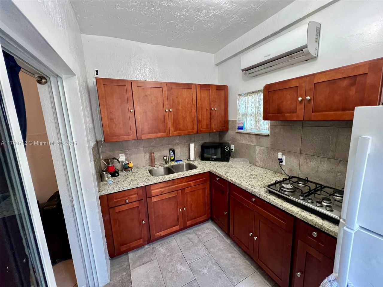 22581 SW 103rd Ct, Cutler Bay, FL 33190 Photo