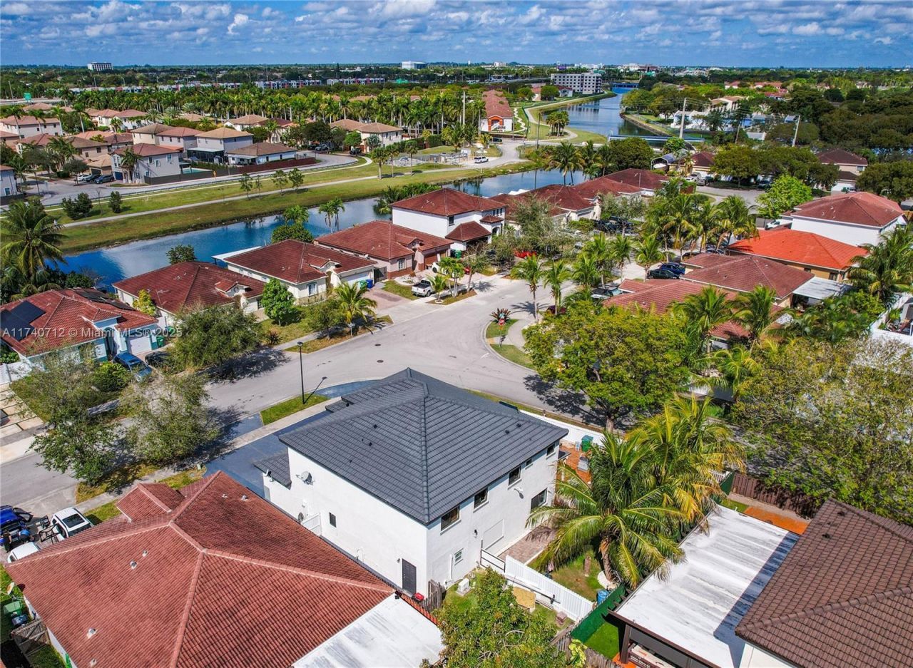 22581 SW 103rd Ct, Cutler Bay, FL 33190 Photo