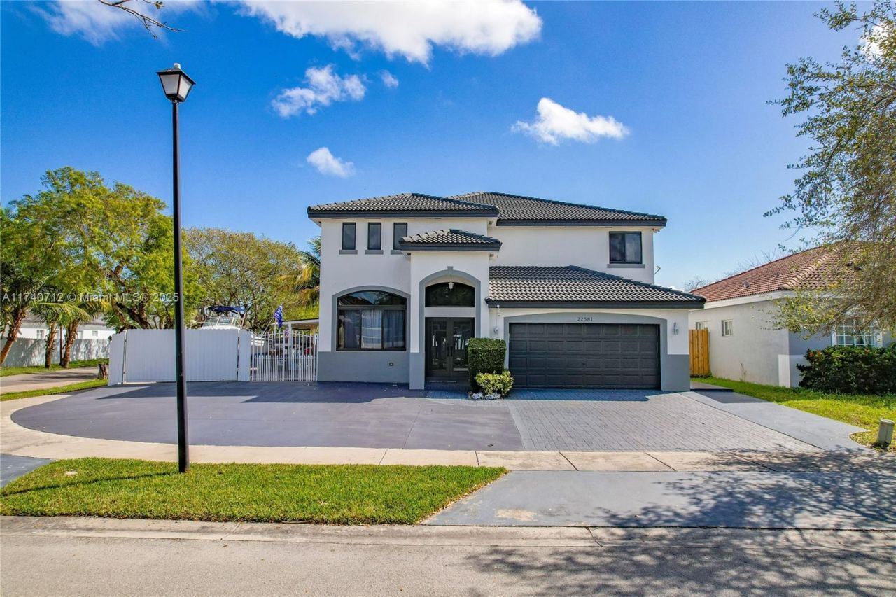 22581 SW 103rd Ct, Cutler Bay, FL 33190 Photo