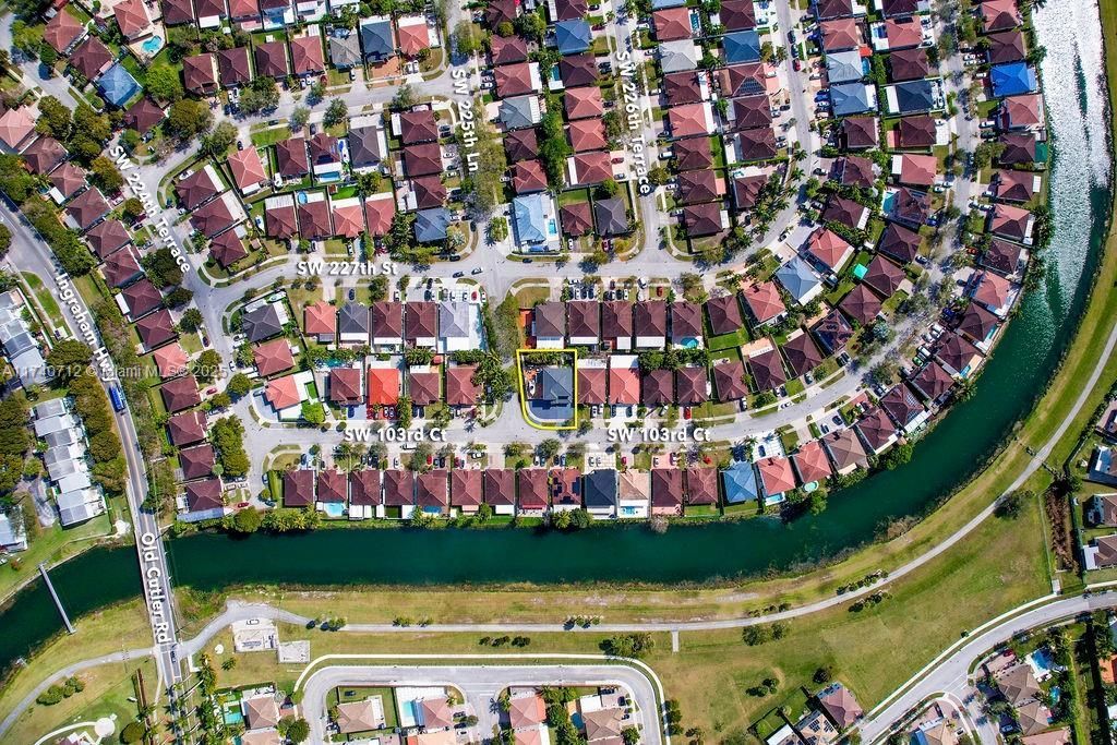 22581 SW 103rd Ct, Cutler Bay, FL 33190 Photo