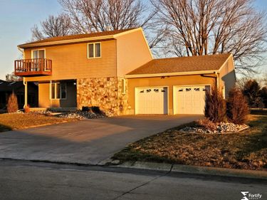 604 Swartzendruber Drive, Shickley, NE 68436