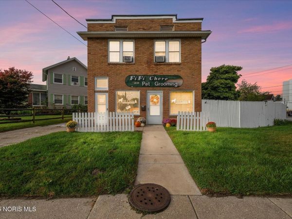 1861 Tremainsville Road, Toledo, OH 43613