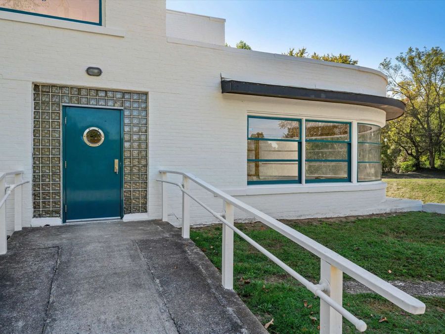 Property Image 5