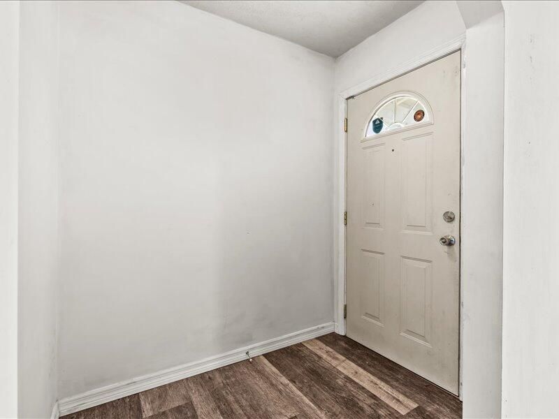 1297 SE Floresta Drive, Port Saint Lucie, FL 34983 Photo