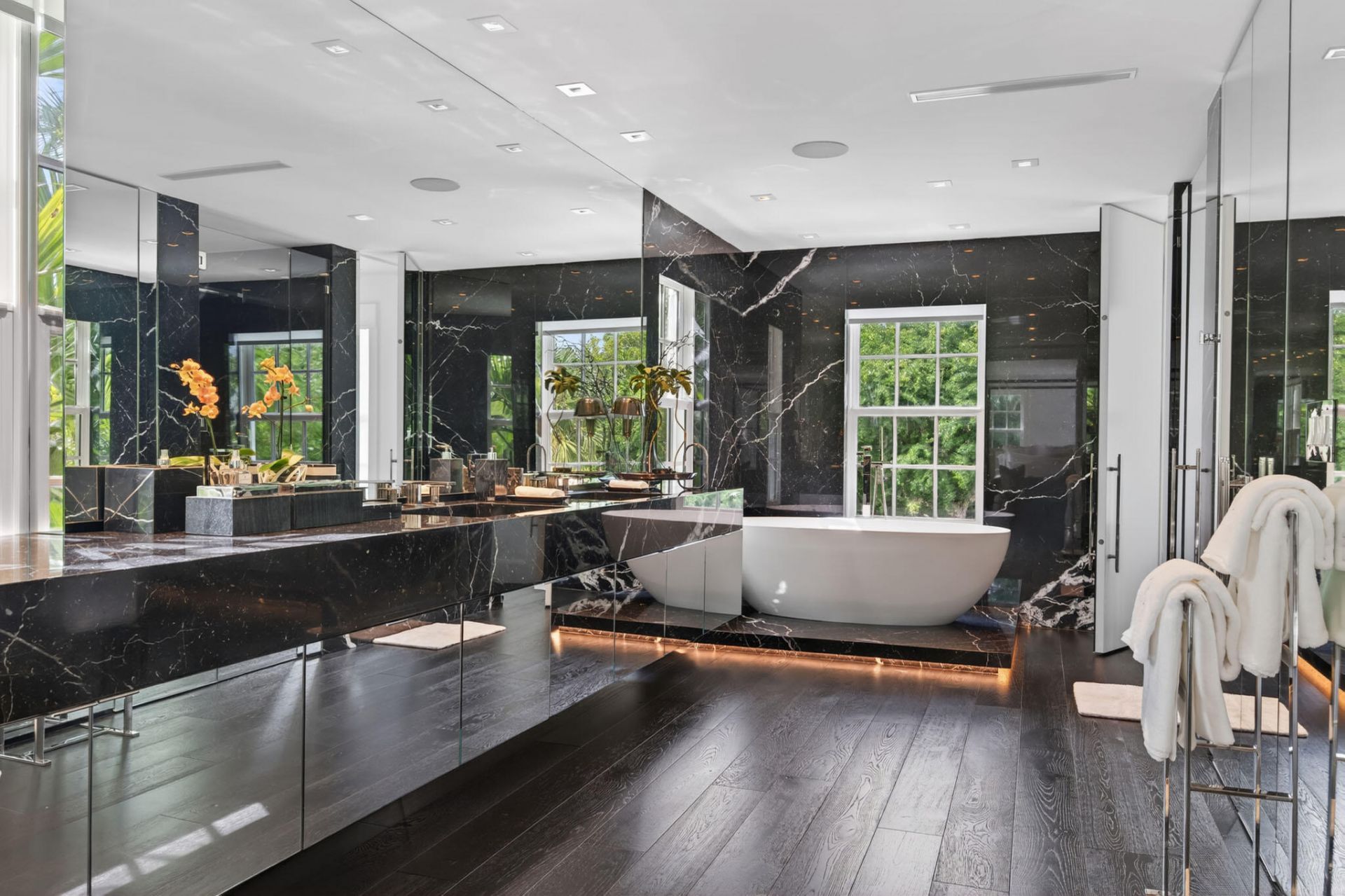 142 S County Road, Palm Beach, FL 33480 Photo