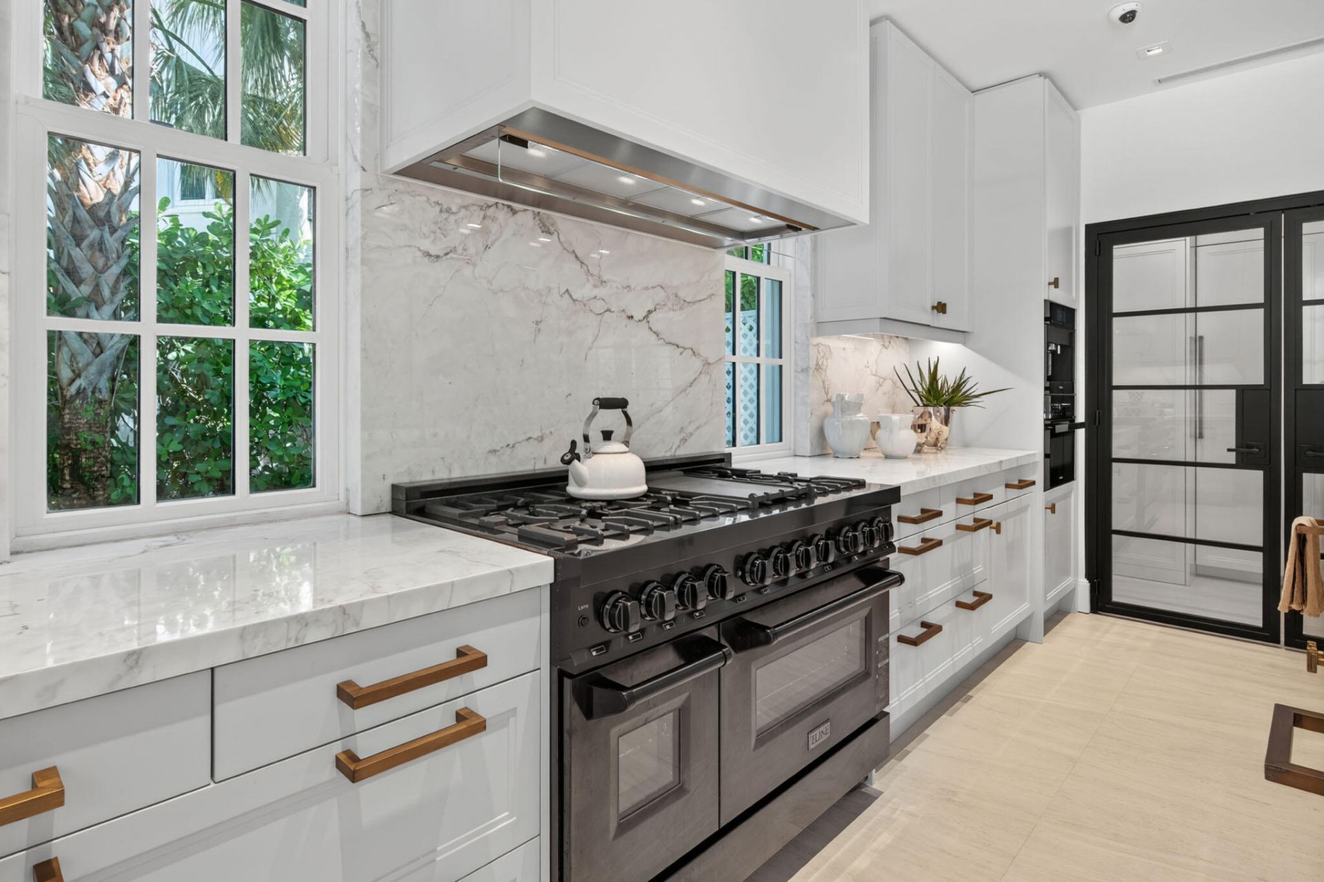 142 S County Road, Palm Beach, FL 33480 Photo