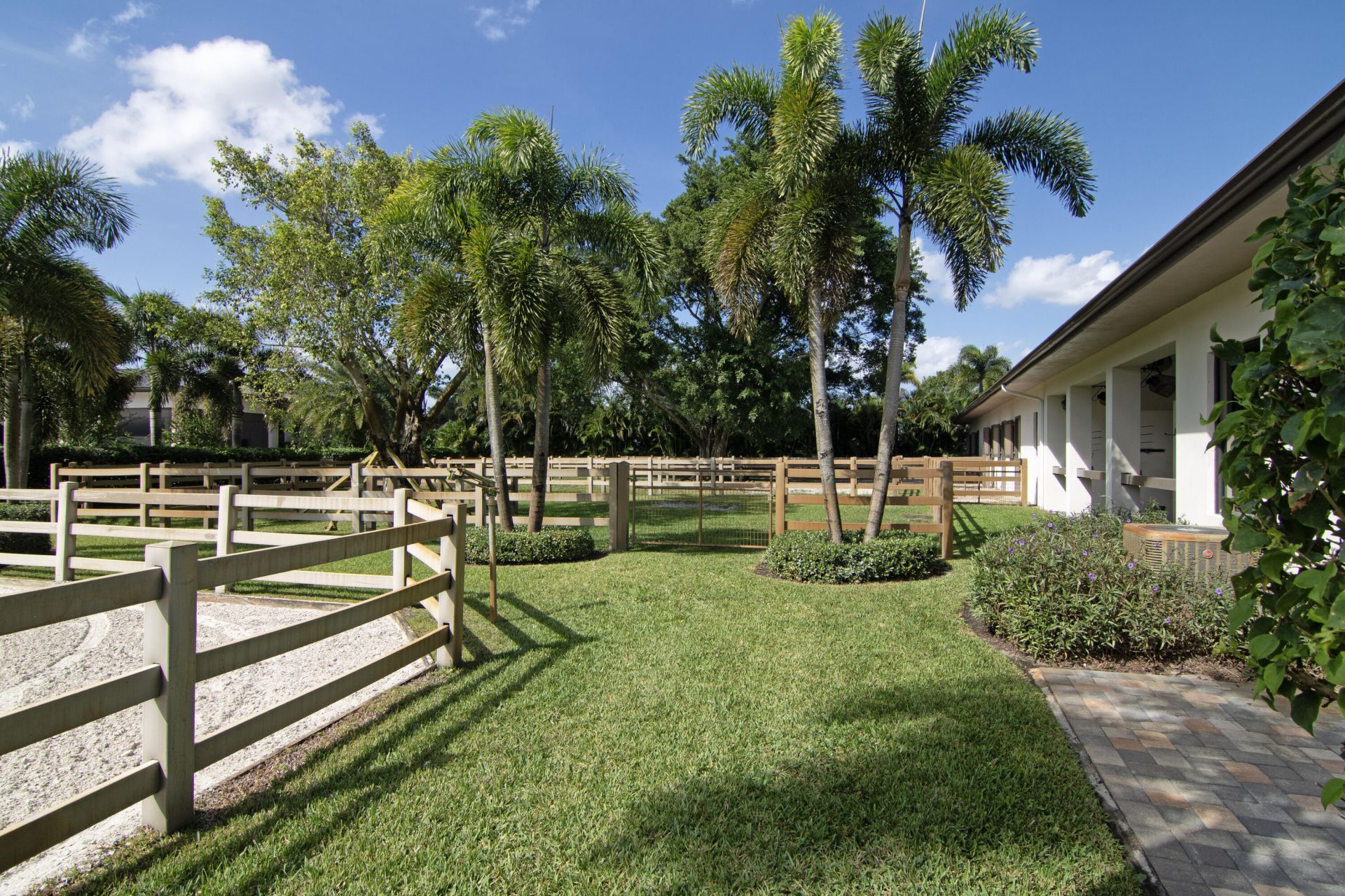 2022 Appaloosa Trail, Wellington, FL 33414 Photo