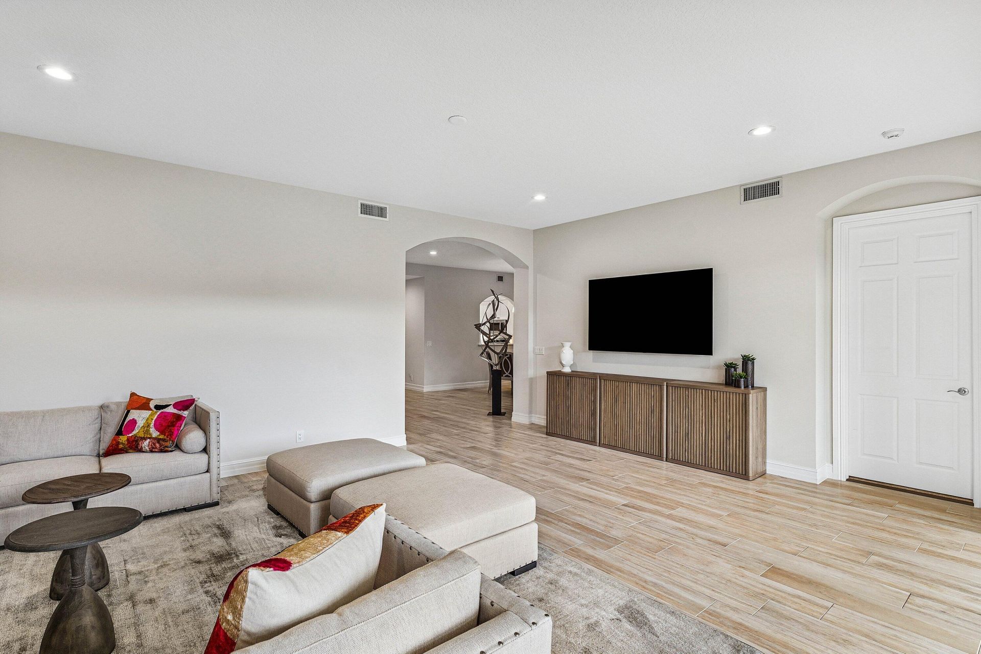 106 Palm Bay Drive, Unit B, Palm Beach Gardens, FL 33418 Photo