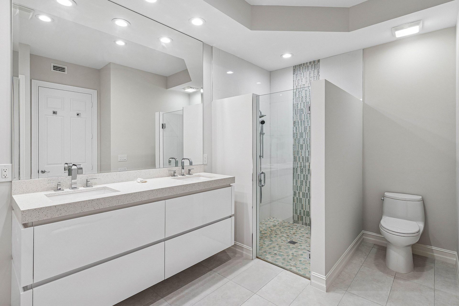 106 Palm Bay Drive, Unit B, Palm Beach Gardens, FL 33418 Photo