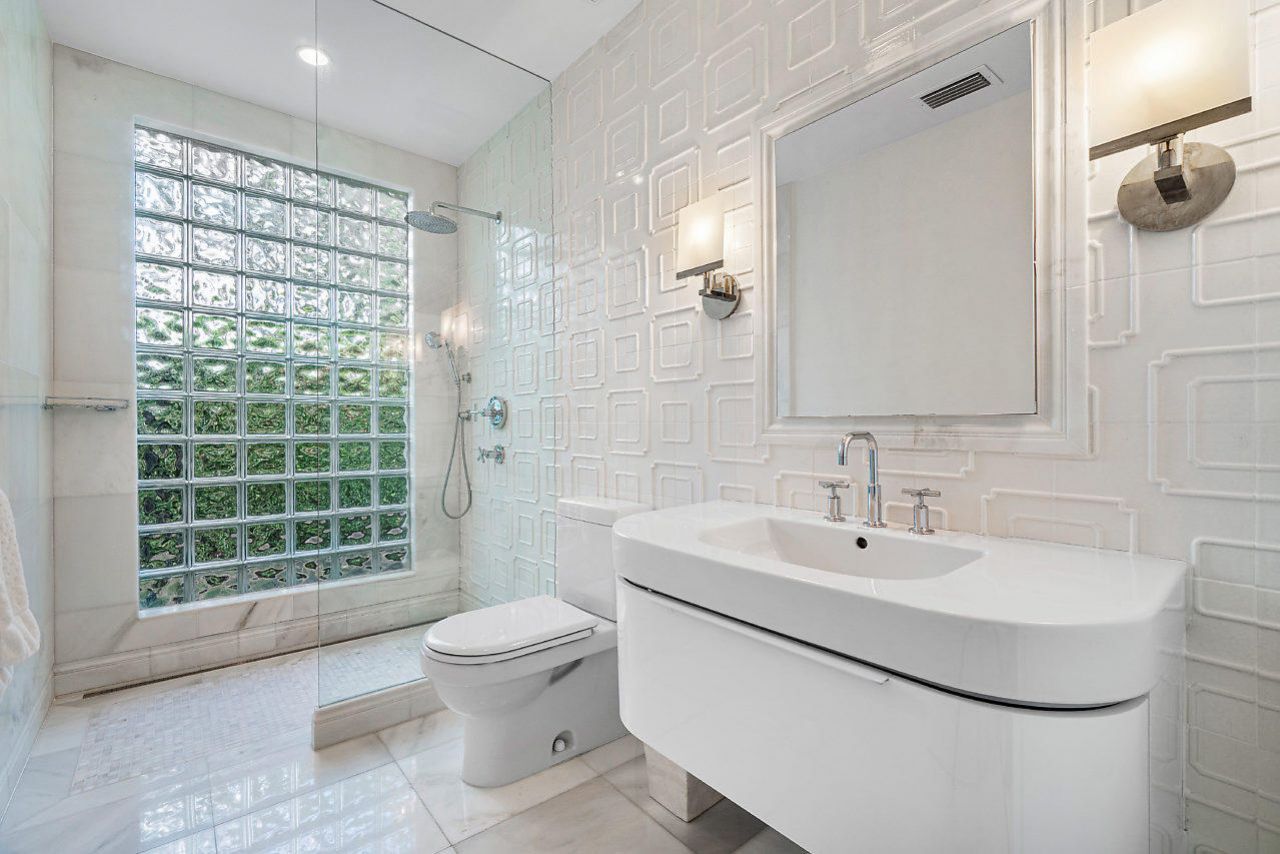 106 Beachway Drive, Ocean Ridge, FL 33435 Photo