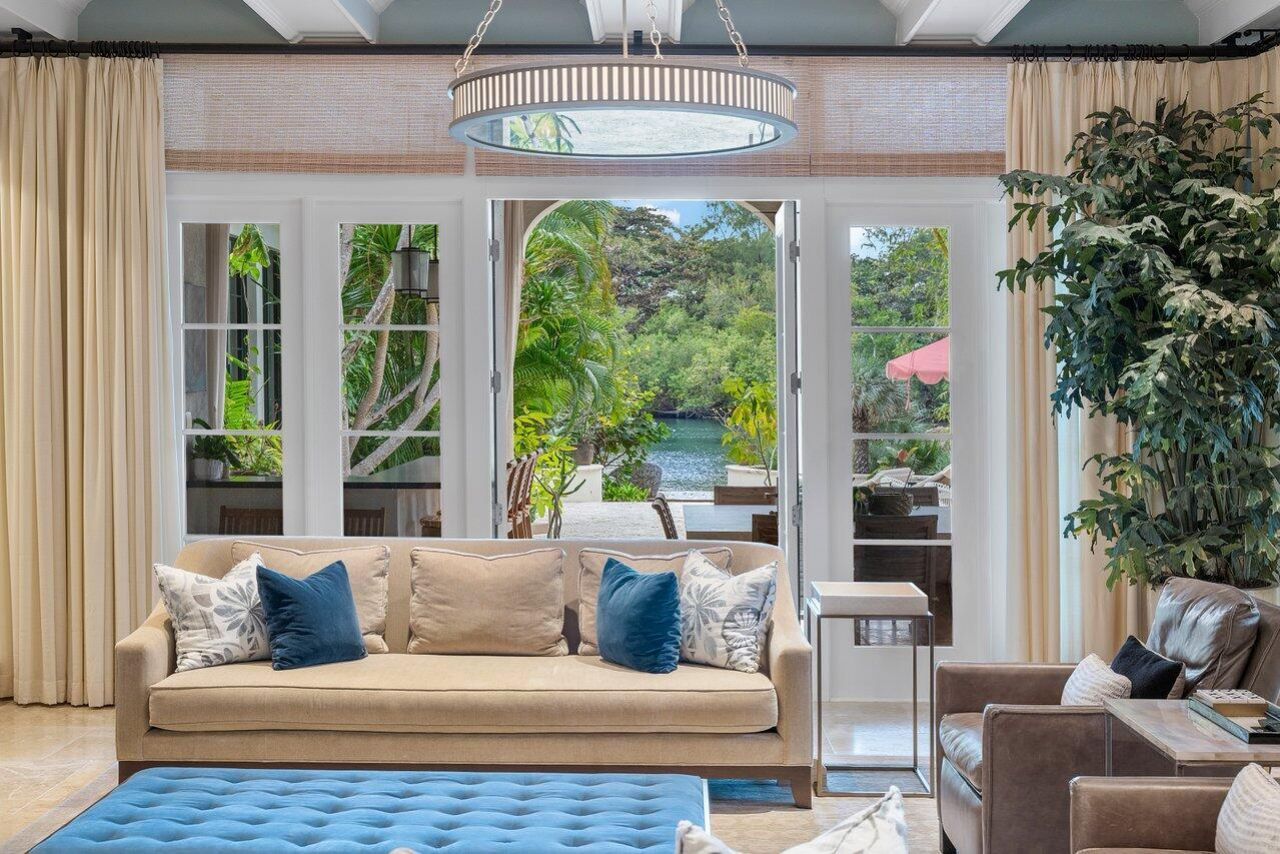 8 Driftwood Landing, Gulf Stream, FL 33483 Photo