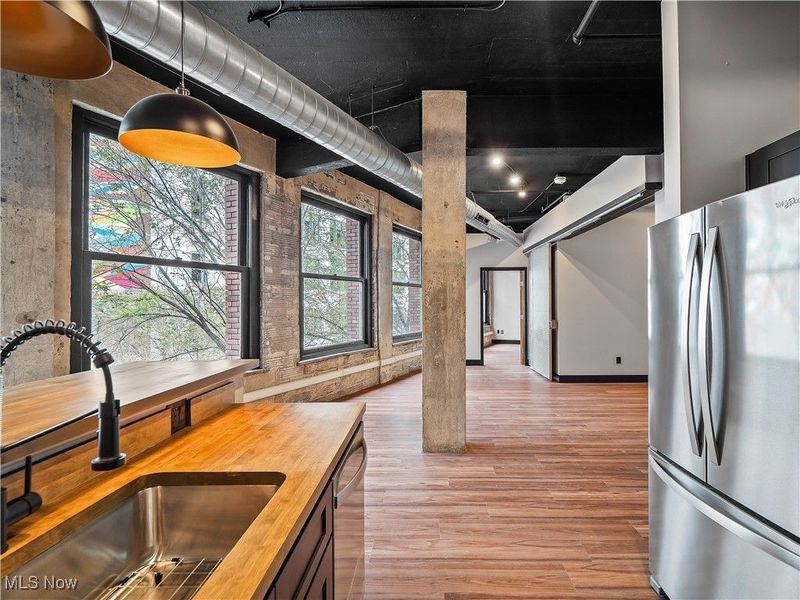 1104 Prospect Avenue E, Unit 302, Cleveland, OH 44115 Photo 15