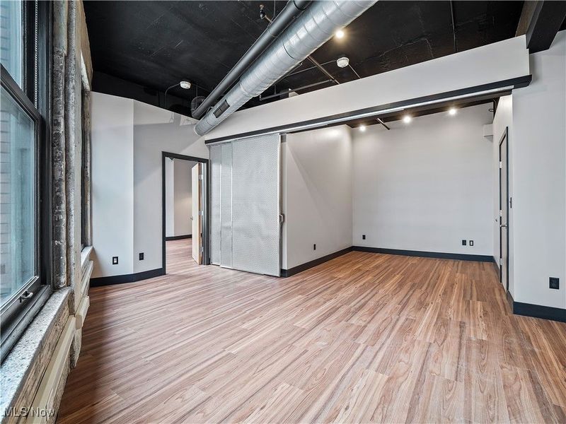 1104 Prospect Avenue E, Unit 302, Cleveland, OH 44115 Photo 6