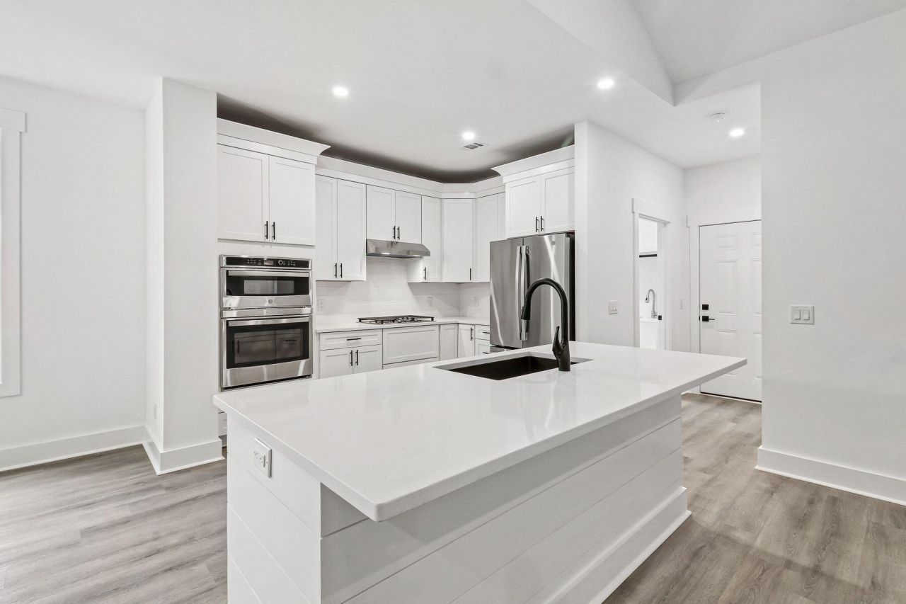 29 Hamilton Drive Photo 12