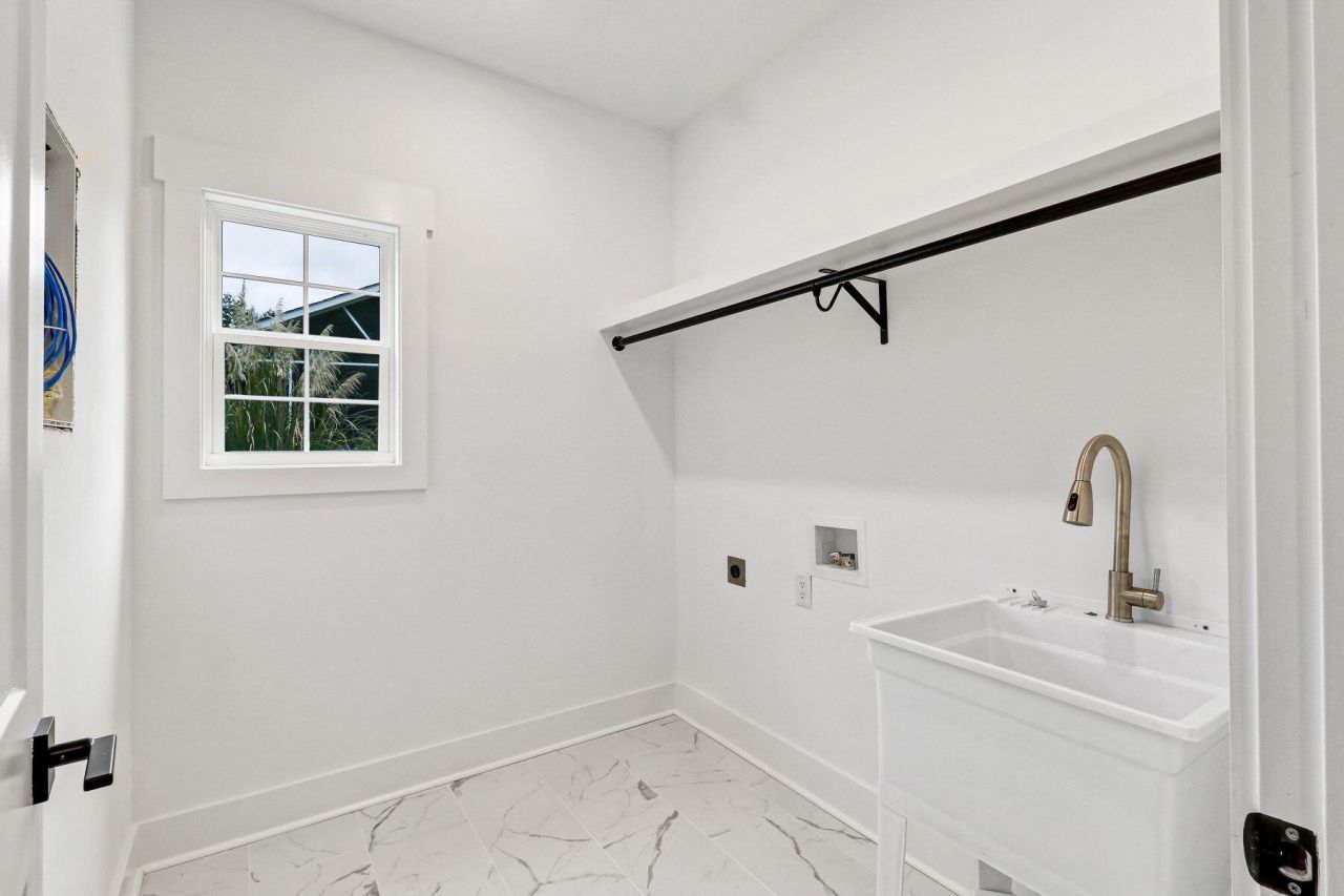 29 Hamilton Drive Photo 14